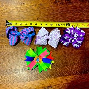 💜HAIR BOW LOT OF 4💜